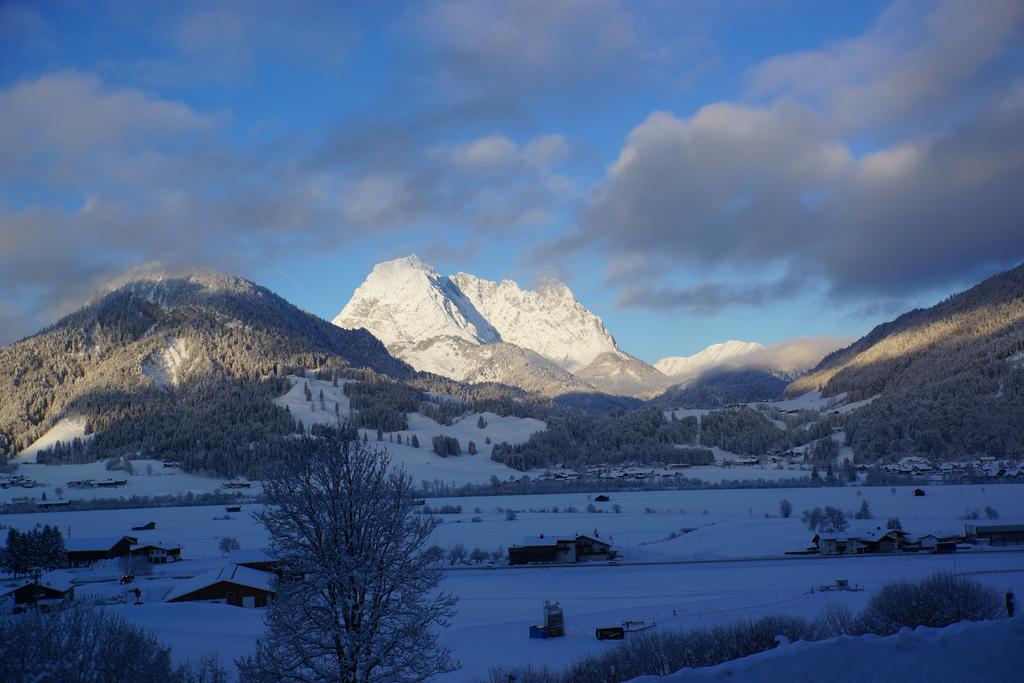 Pension Sonnleit'N Kirchdorf in Tirol Exterior photo