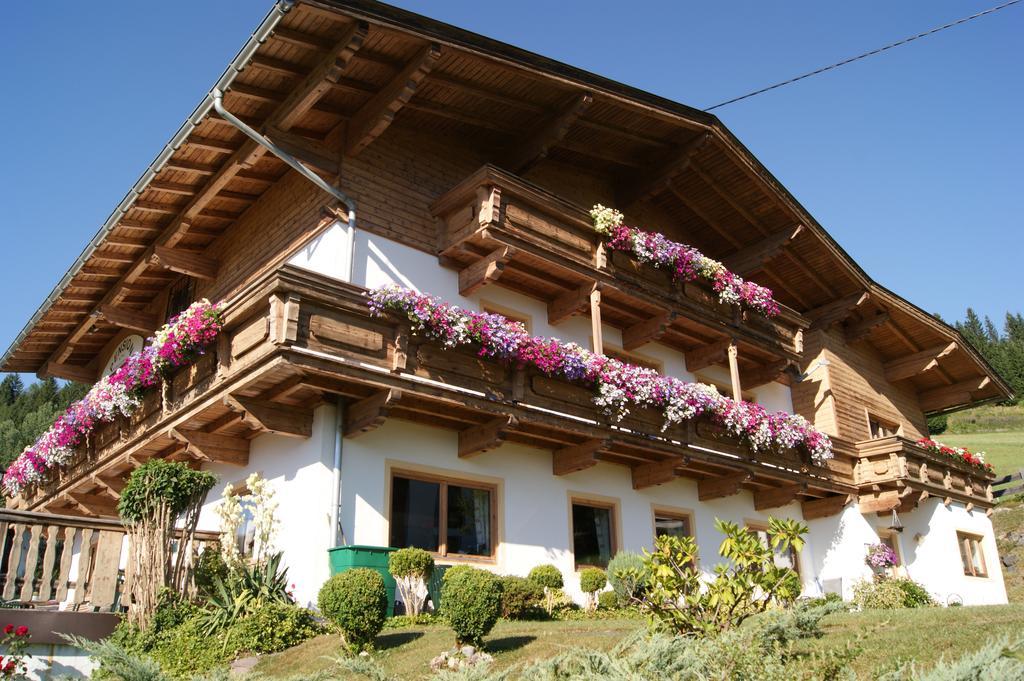 Pension Sonnleit'N Kirchdorf in Tirol Exterior photo