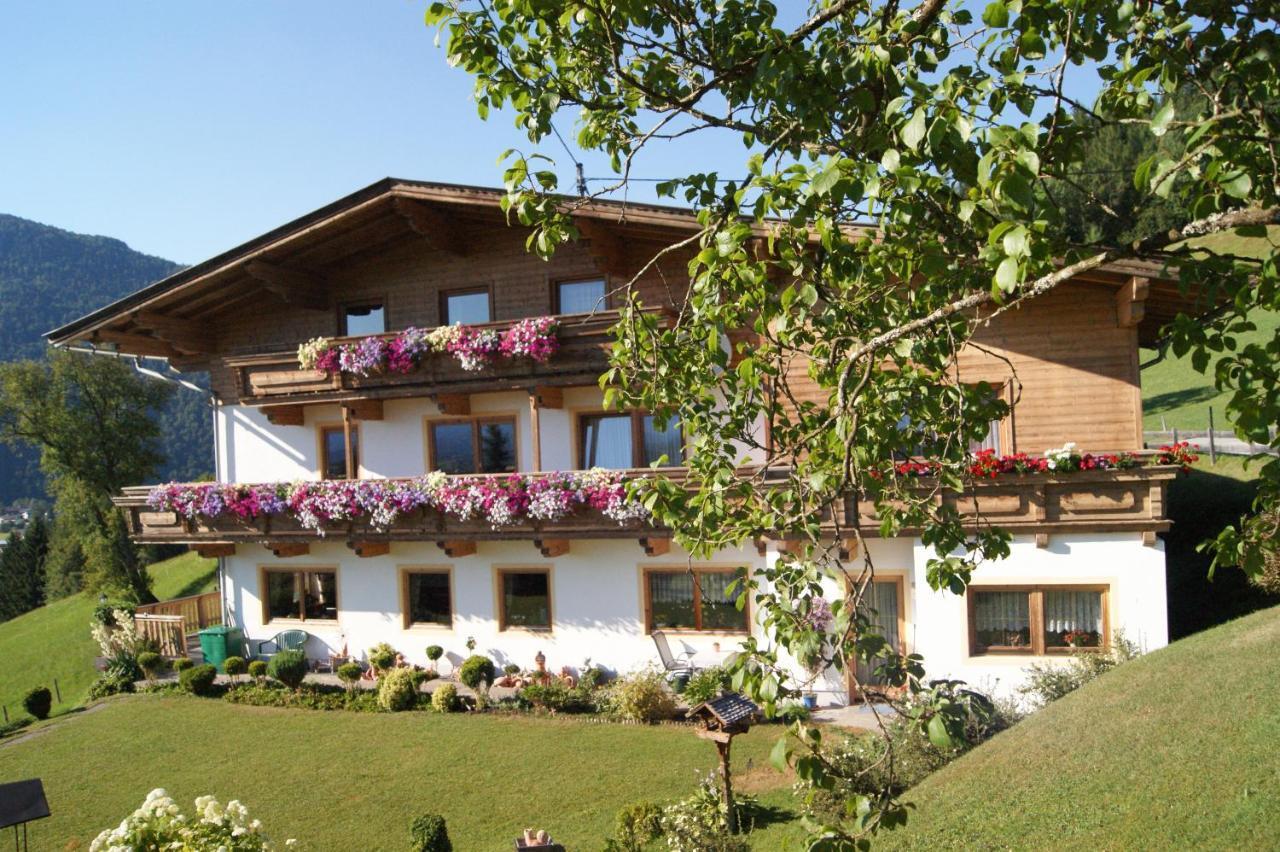 Pension Sonnleit'N Kirchdorf in Tirol Exterior photo